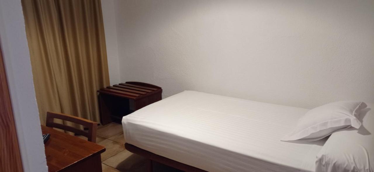 Hostal San Juan El Campello Εξωτερικό φωτογραφία